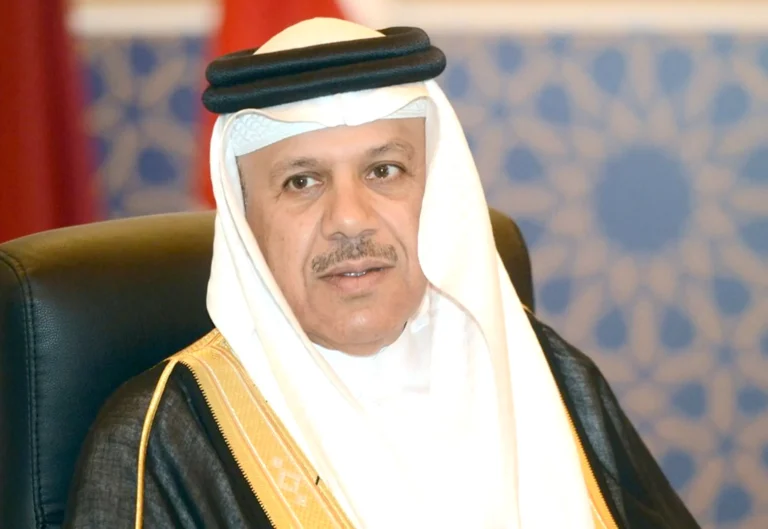 Abdul Latif Al-Zayani: Iran disrupts shipping in the Strait of Hormuz and impacts energy supplies