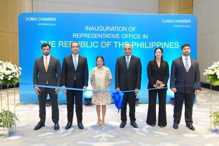 To support trade and investment.. Dubai World Chamber opens a new representative office in Manila