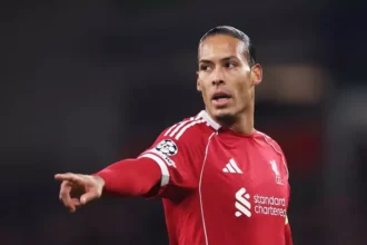 Liverpool decides on Van Dijk's future.. Report reveals