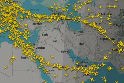 Baghdad reopens Iraqi airspace to international and domestic flights after partial closure