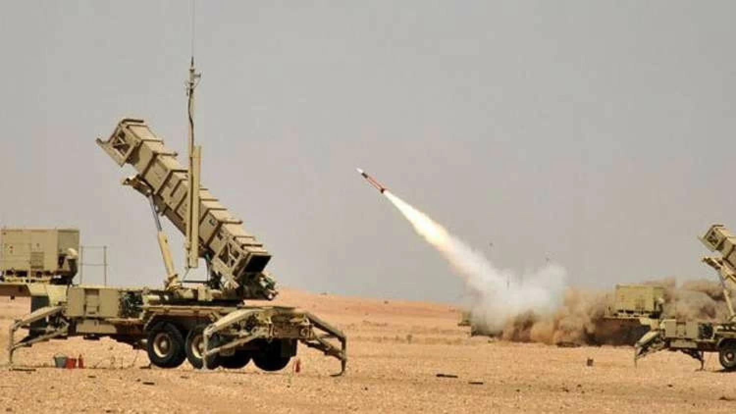 Bahraini air defenses thwart a large-scale attack involving 13 drones