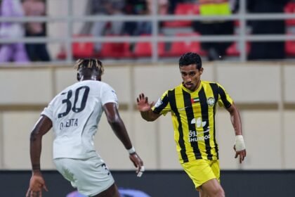 كلباء يكتفي بتعادل مخيب أمام البطائح في الدوري الإماراتي