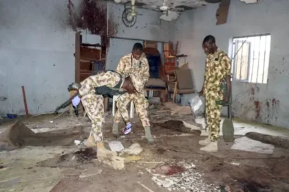 مخاوف من مقتل 200 مدني بغارة جوية استهدفت سوقاً شمال شرق نيجيريا