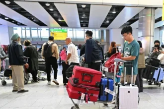 مطارات أوروبية تعلق رحلات صيفية بسبب أزمة وقود.. قائمة أولية تكشف حجم الاضطراب