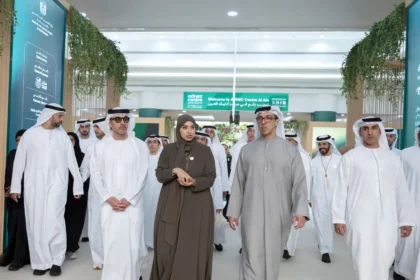 منصور بن زايد وهزاع بن زايد يفتتحان المؤتمر والمعرض الزراعي الإماراتي في العين3