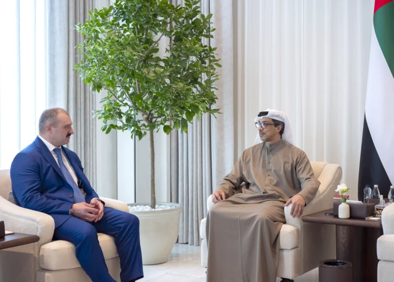 Mansour bin Zayed discusses strengthening bilateral cooperation with the special envoy of the President of Belarus