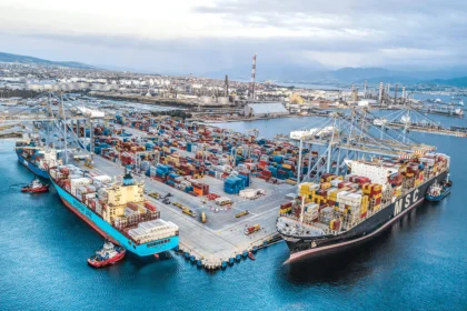 موانئ دبي تؤكد جاهزيتها لضمان تزويد السفن بالمؤن والوقود على مدار الساعة