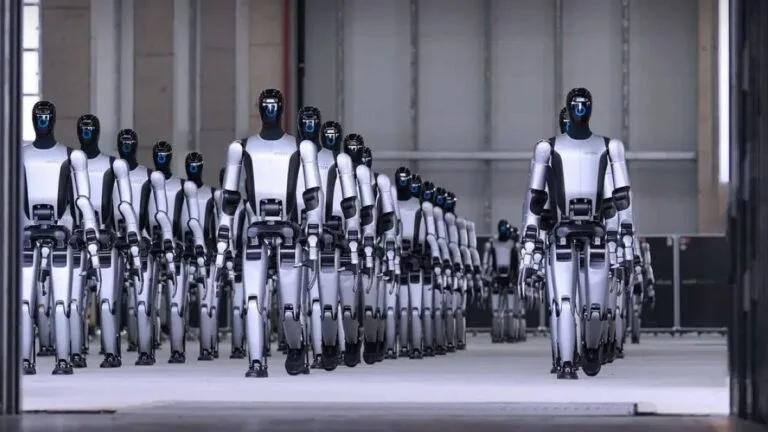 China's ambitious plan to deploy 100,000 humanoid robots is raising concerns in the West