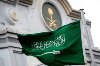 السعودية تدين بشدة الاعتداء على سفارة الإمارات في دمشق وتؤكد رفضها للعنف ضد الدبلوماسيين