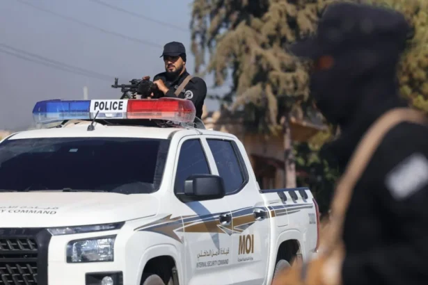 الداخلية السورية تحبط مخططا تخريبيا في دمشق وتكشف ارتباط "خلية باب توما" بحزب الله