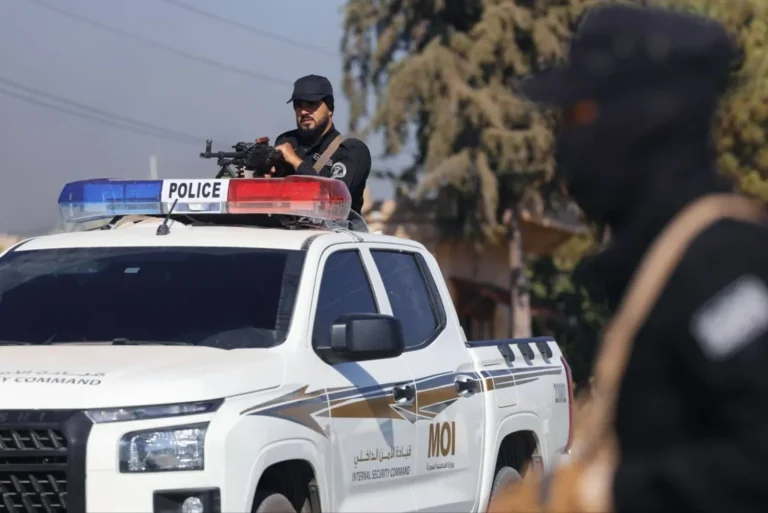 الداخلية السورية تحبط مخططا تخريبيا في دمشق وتكشف ارتباط "خلية باب توما" بحزب الله