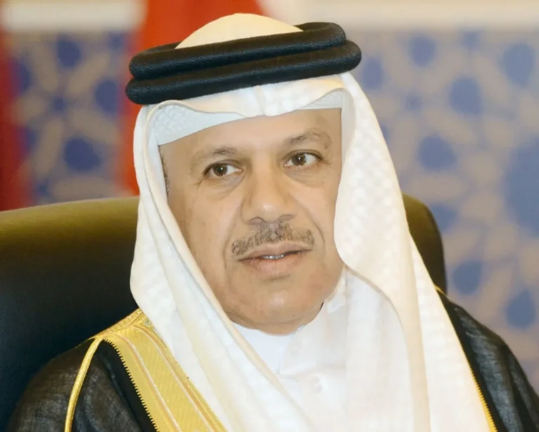 وزير الخارجية البحريني عبد اللطيف الزياني