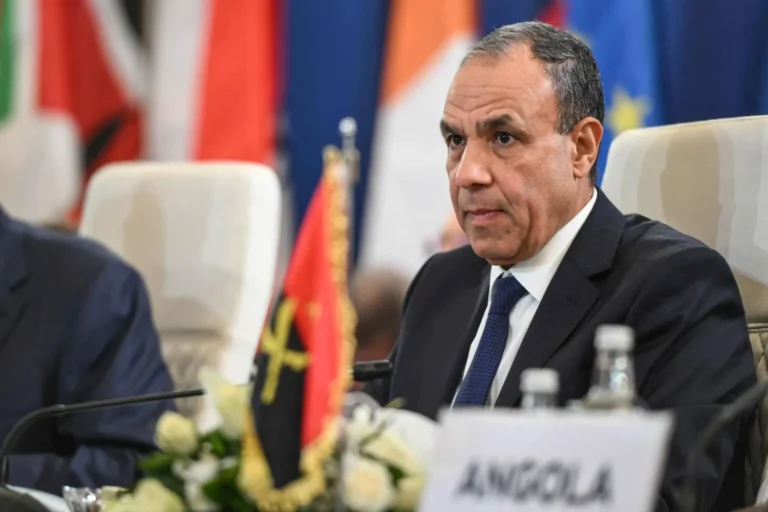 القاهرة والوساطة الأخيرة: جهود مصرية لمنع انفجار الموقف العسكري بين واشنطن وطهران