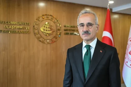 Turkish Transport Minister reveals the fate of 14 ships in the Strait of Hormuz and confirms "foreign interference" in the Black Sea
