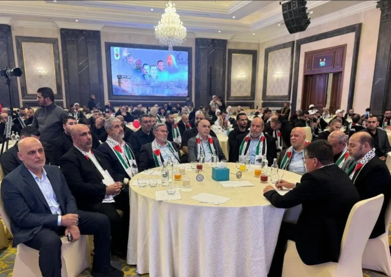 وفد "حماس" في القاهرة لإنقاذ اتفاق وقف إطلاق النار