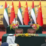 ولي عهد أبوظبي ورئيس مجلس الدولة الصيني يبحثان تعزيز الشراكة الاستراتيجية وتوسيع التعاون بين البلدين