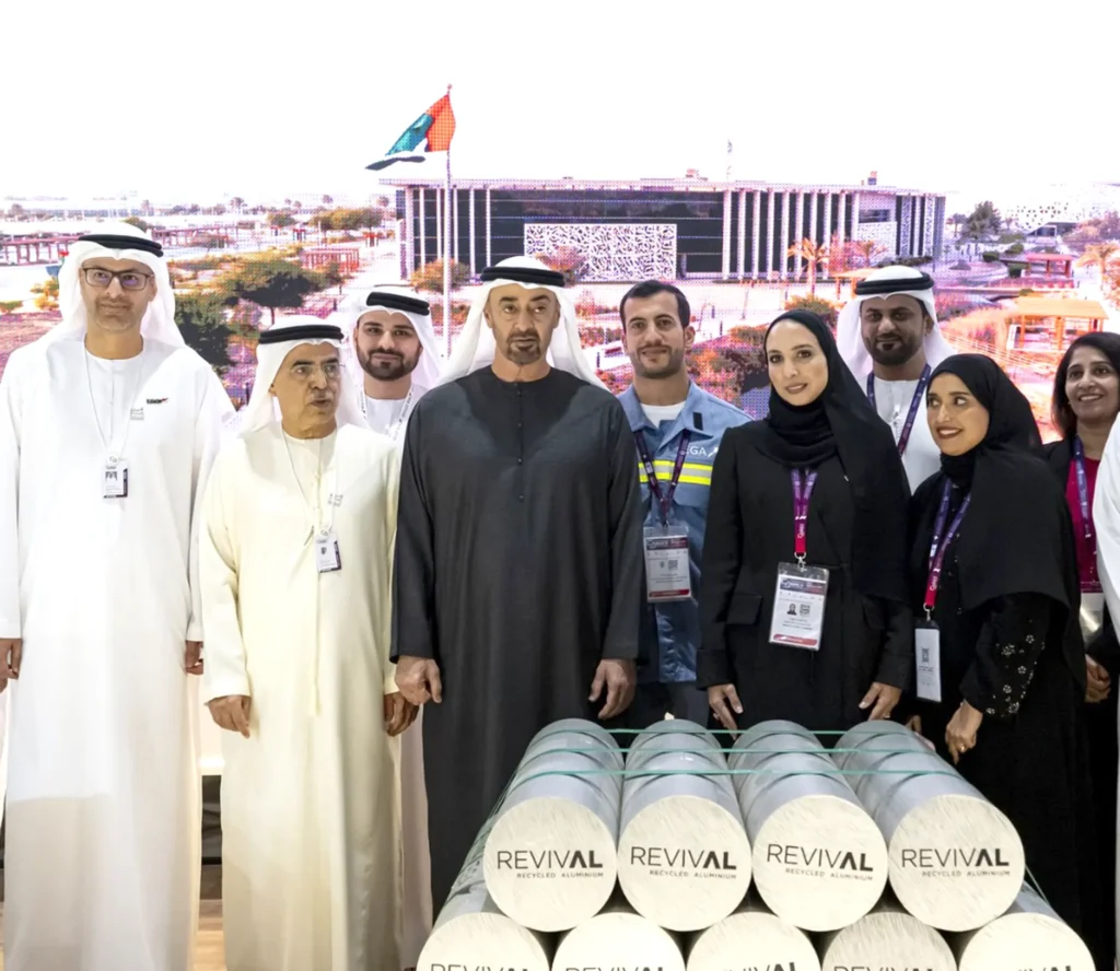 محمد بن زايد يزور اصنع في الإمارات 2026 ويؤكد الصناعة ركيزة تنويع الاقتصاد2