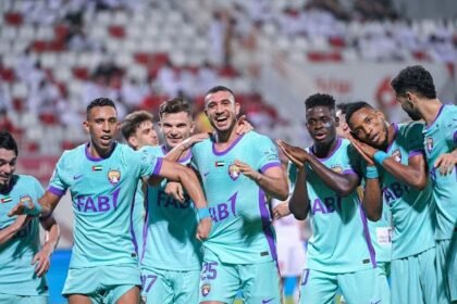 العين بطلا للدوري الإماراتي بعد الفوز على الشارقة