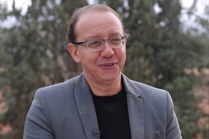 القبض على الفنان معن عبد الحق في دمشق