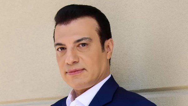 بحفلات الصيف.. إيهاب توفيق بين تونس ولبنان