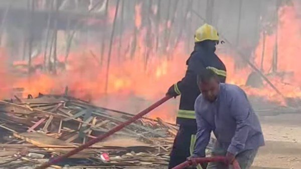 A massive fire broke out on the set of the TV series "Beit Baba"