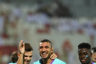 مباراة العين والشارقة في الدوري الإماراتي
