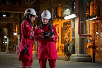 During the first quarter.. ADNOC Gas' net income is 4 billion dirhams