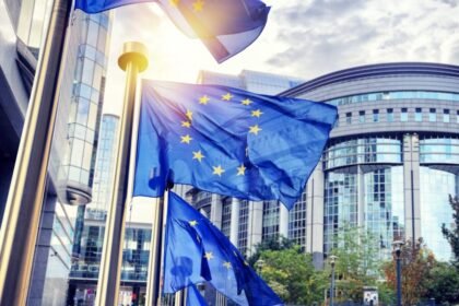 Europe's economy slows; the Iranian war puts pressure on growth and fuels inflation fears