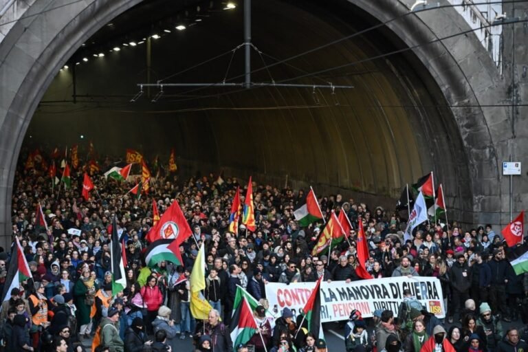 Protests against Israel escalate in Italy; demonstrators block roads leading to ports