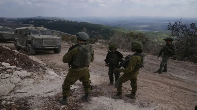 Yedioth Ahronoth: The Israeli army is considering a ground invasion 10 kilometers deep into Lebanon