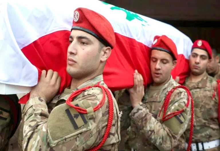 الجيش اللبناني مقتل جندي في غارة إسرائيلية على البقاع