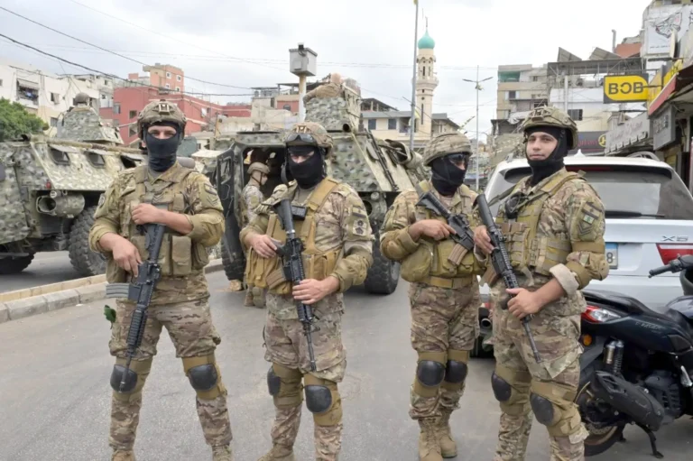 The Lebanese army arrests a person who impersonated an Iraqi security official inside Lebanon