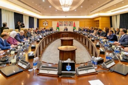 Jordanian diplomatic moves to expand partnerships and discuss regional challenges