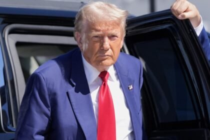 Trump threatens escalation against Iran and warns that "time is running out" amid rising tensions in the region