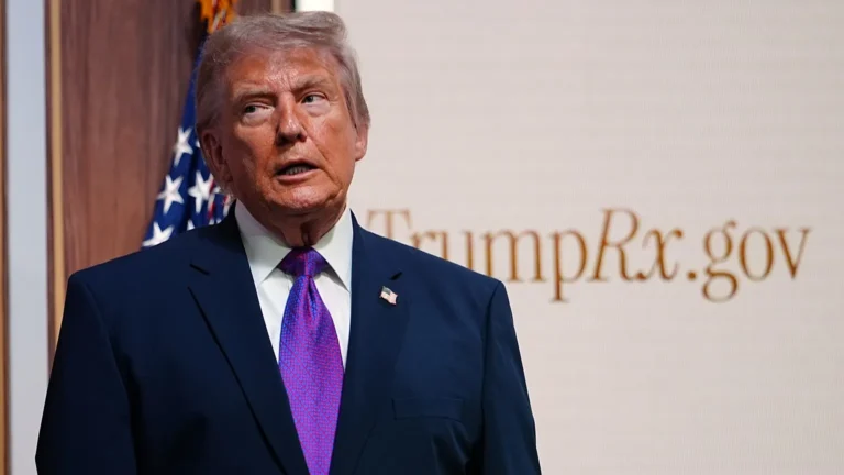 Trump bypasses diplomatic norms with direct contact with Taiwan; new tensions spark Beijing's anger