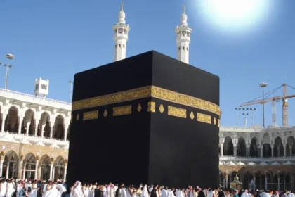 A rare astronomical phenomenon coincides with the Day of Arafah: the sun is directly overhead the Kaaba for the first time in 33 years