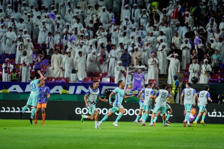 كأس الرئيس عيناوية.. "الزعيم" يكمل الثنائية المحلية أمام الجزيرة