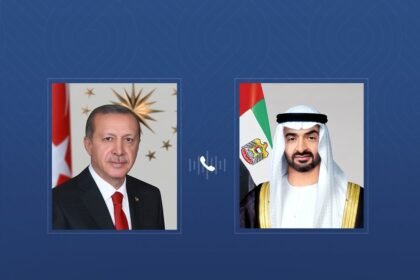 تناول التطورات الإقليمية.. اتصال هاتفي بين رئيس الإمارات والرئيس التركي يبحث علاقات التعاون بين البلدين