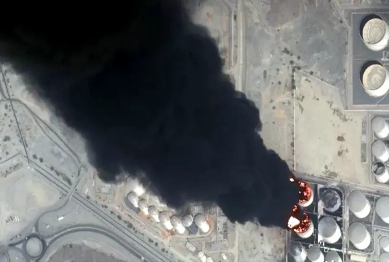 Fire at Fujairah oil facilities following a drone attack
