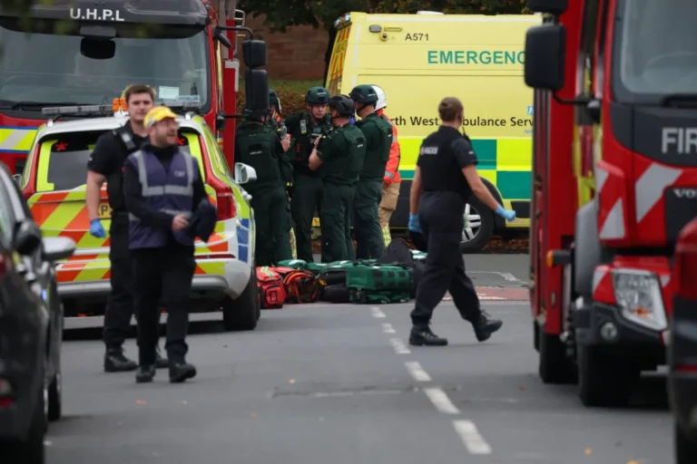 London: Investigation into possible "terrorist act" after arson attack on synagogue
