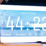 Supported by a collective rise in sectors.. "Dubai Financial" jumps 2.95% with gains exceeding 25 billion dirhams