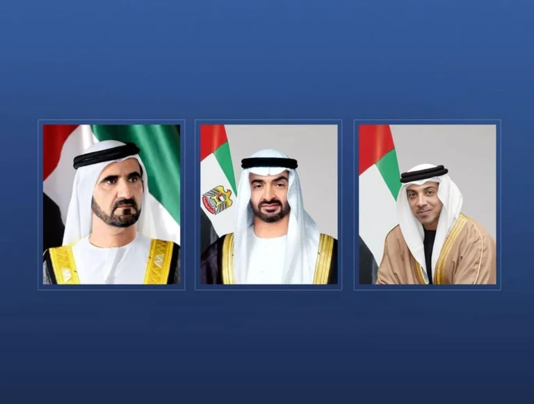 رئيس الإمارات ونائباه يهنئون رئيس الأرجنتين بذكرى يوم الثورة