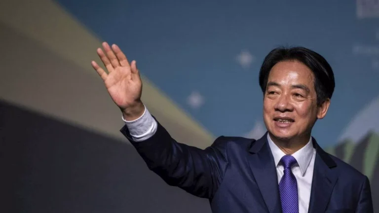 Taiwan's president urges Washington to continue arms sales, asserting: Peace is achieved through strength