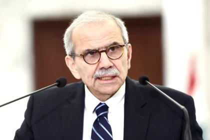 رئيس وزراء لبنان: دعوة للتوحد تحت مظلة الدولة والجيش الواحد