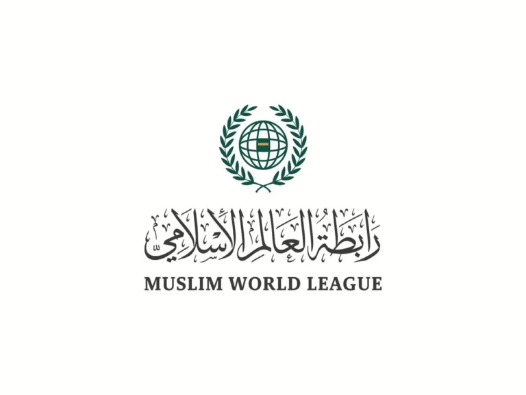 رابطة العالم الإسلامي تدين هجوم قطار بلوشستان وتؤكد رفض العنف واستهداف المدنيين