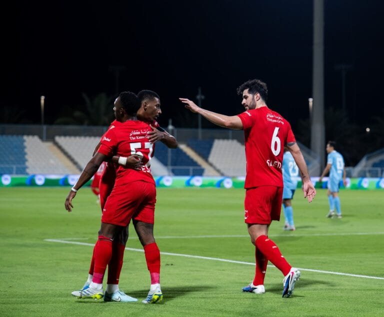 مباراة شباب الأهلي وبني ياس