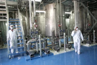طهران تؤكد أن تخصيب اليورانيوم "غير قابل للتفاوض"