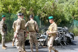 غارة بمسيرة إسرائيلية على جنوب لبنان تسفر عن إصابة عسكريين وحالة استنفار ميدانية