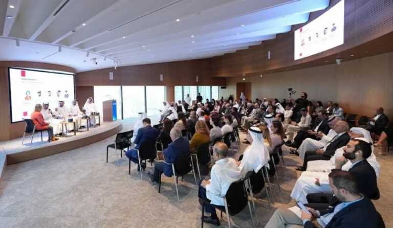 "غرفة دبي" تستعرض جهود "دعم مرونة الأعمال"