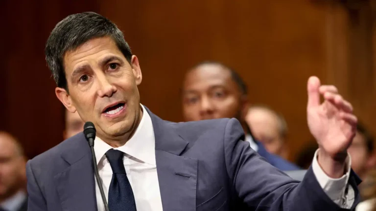 Officially... Kevin Warsh begins his duties as Chairman of the Federal Reserve, and Jerome Powell refuses to leave